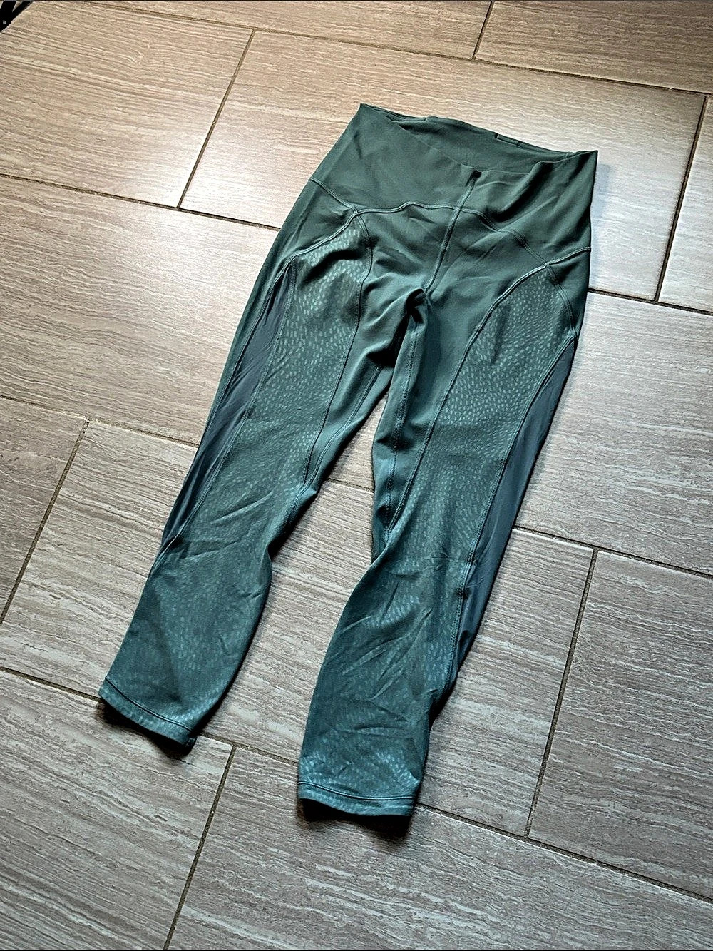 lululemon Nulu and Crisscross Mesh High-Rise Crop 23" Green Leggings